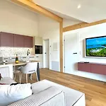 Apartamento I Jacuzzi I Balkon I Parkplatz I Bio Hof I Tv *