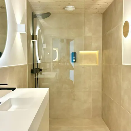 I Balkon Mit Jacuzzi I Parkplatz Appartamento *