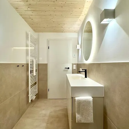 Appartamento I Balkon Mit Jacuzzi I Parkplatz *