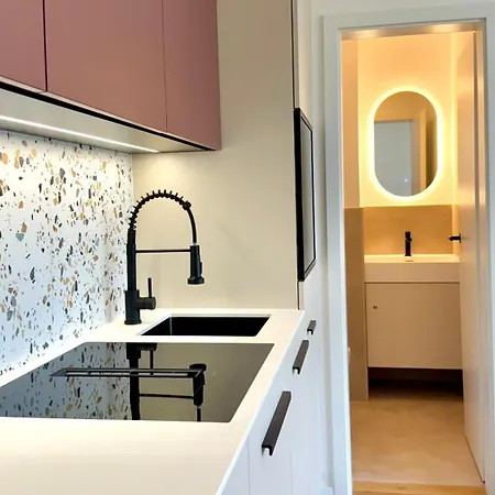 I Balkon Mit Jacuzzi I Parkplatz Appartamento *