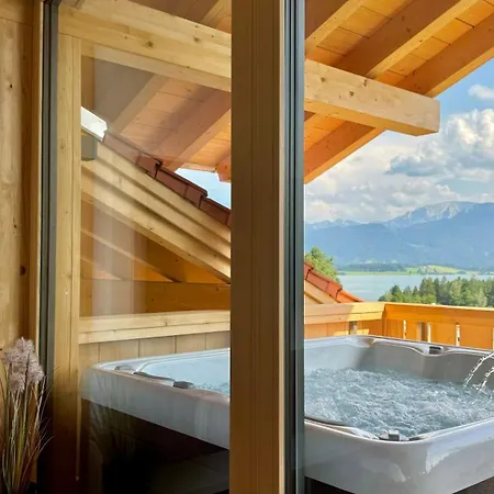 Appartamento I Balkon Mit Jacuzzi I Parkplatz *