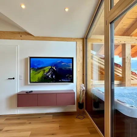 I Balkon Mit Jacuzzi I Parkplatz Rieden