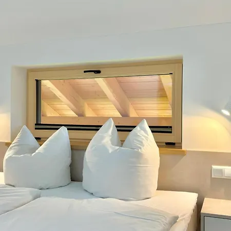 I Balkon Mit Jacuzzi I Parkplatz * Rieden