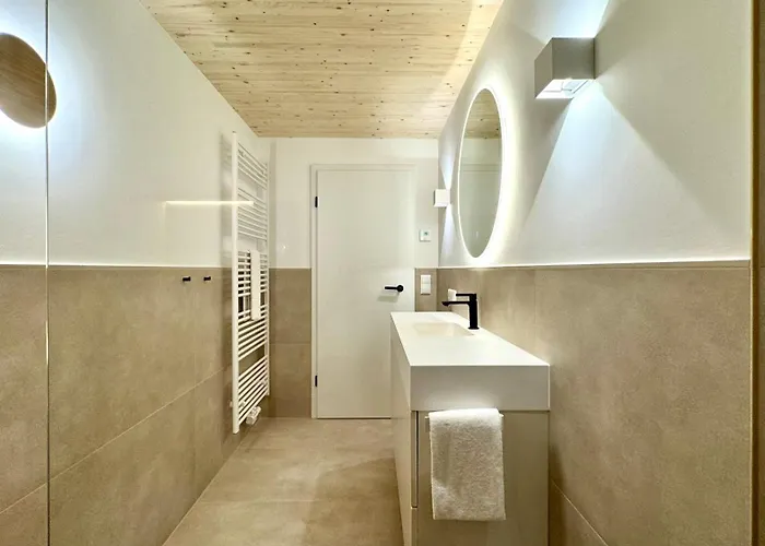 アパート I Jacuzzi I Balkon I Parkplatz I Bio Hof I Tv *
